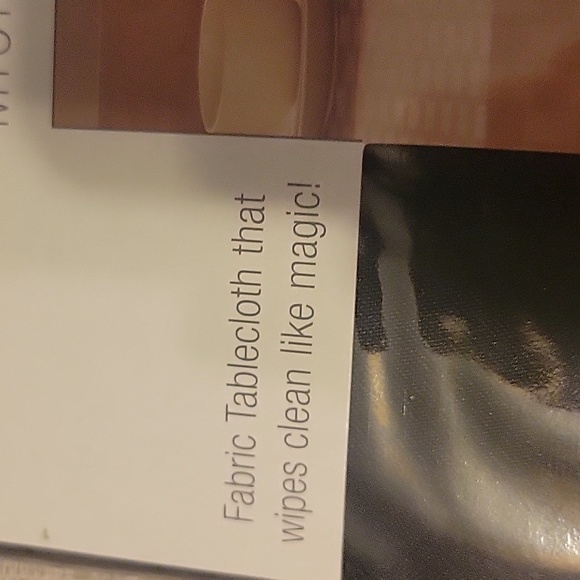 NEW! Reflections Microfiber Tablecloth - Picture 6 of 6